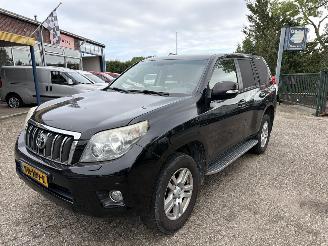 skadebil bedrijf Toyota Landcruiser 3.0 D -4F  High Roof Window Van 2011/4