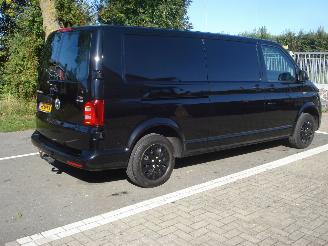 Volkswagen Transporter 2.0TDI 110KW L2-H1 EURO 6 picture 5