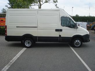 Iveco Daily DUBBELE LUCHT 35C-13V AIRCO picture 4