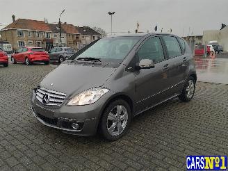 Vaurioauto  passenger cars Mercedes A-klasse  2011/5