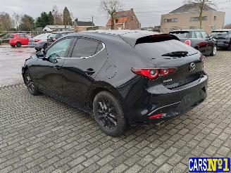 Mazda 3  picture 6