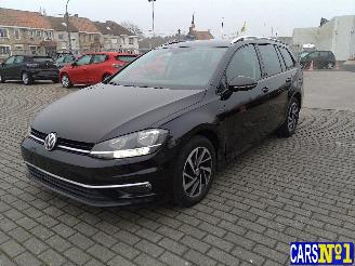 skadebil auto Volkswagen Golf  2018/10