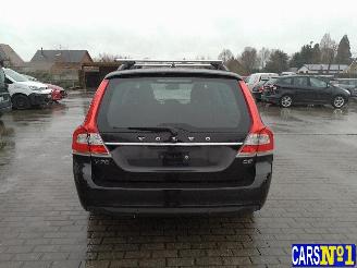 Volvo V-70  picture 5
