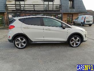 Ford Fiesta  picture 8