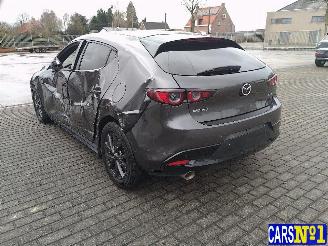 Mazda 3  picture 6
