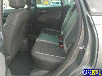 Opel Crossland X picture 16