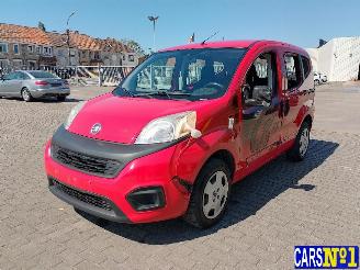 Voiture accidenté Fiat Qubo  2017/5