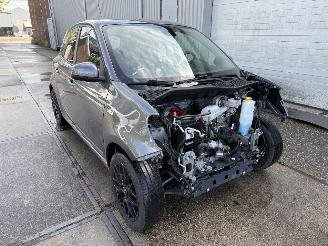 damaged passenger cars Smart Forfour EQ Business Solution 2019/9
