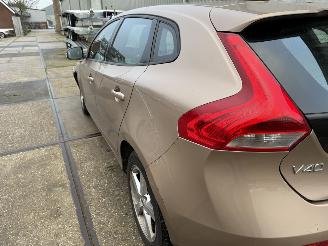 Volvo V-40 2.0 T2 Kinetic picture 6