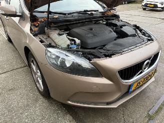 Volvo V-40 2.0 T2 Kinetic picture 19