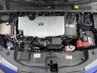 Toyota Prius 1.8 Business Plus picture 14
