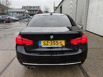 BMW 3-serie 320i Luxury Line Executive picture 4