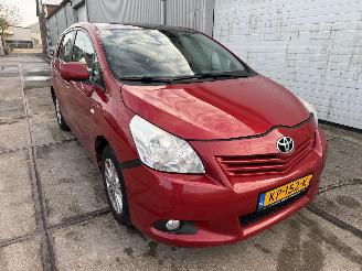 Auto incidentate Toyota Verso 1.8 VVT-i Business Automaat Pano 2011/3