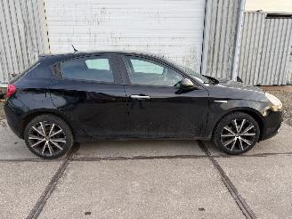 Alfa Romeo Giulietta 1.4 T Distinctive picture 2