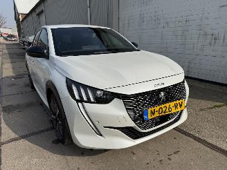 Peugeot e-208 GT Pack 50 kWh picture 1