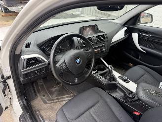 BMW 1-serie 114i picture 12