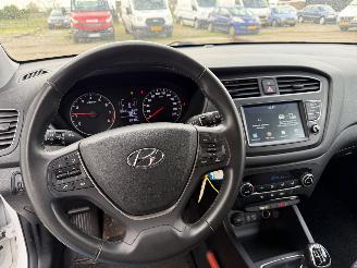 Hyundai I-20 1.0 T-GDI Comfort picture 17