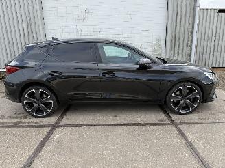 Cupra Leon 1.4 e-Hybrid Business picture 2