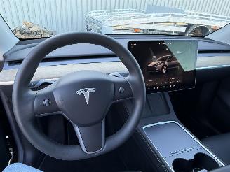 Tesla Model Y Long Range AWD 75kWh picture 16