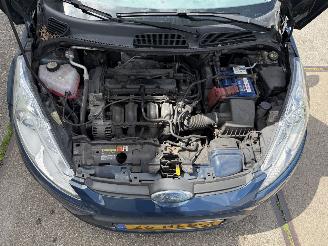 Ford Fiesta 1.25 Titanium picture 14