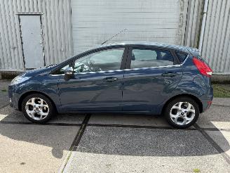Ford Fiesta 1.25 Titanium picture 10