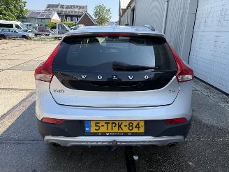 Volvo V-40 Cross Country 1.6 T4 Momentum picture 4