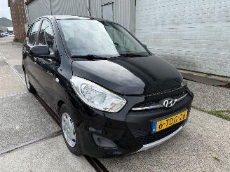 Unfallwagen Hyundai I-10 1.0 i-Drive Cool 2014/2