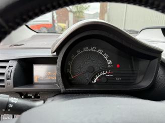 Toyota iQ 1.0 VVTi Comfort picture 15