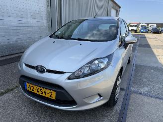 Ford Fiesta 1.25 Titanium picture 12