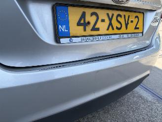 Ford Fiesta 1.25 Titanium picture 8