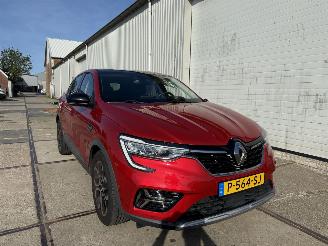 Damaged car Renault Arkana 1.3 TCe Intens Automaat 2021/6