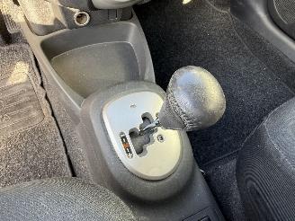 Toyota Yaris 1.3 VVTi Sol Automaat picture 18