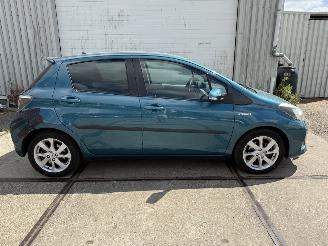 Toyota Yaris 1.5 Full Hybrid Dynamic picture 9