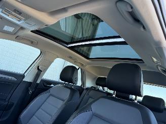Volkswagen T-Roc 1.5 TSI DSG Style Panoramadak Leer picture 29