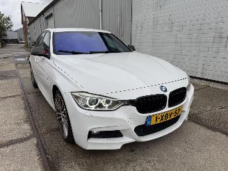 skadebil auto BMW 3-serie 316i M-Sport Automaat 2014/8