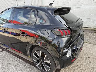Peugeot e-208 GT Pack 50 kWh Panoramadak picture 4