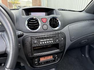 Citroën C3 Pluriel 1.4i Soleil picture 17