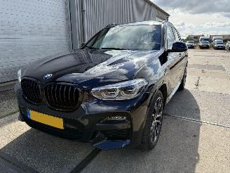 damaged passenger cars BMW X3 xDrive 30e M-Sport Panoramadak 2020/3