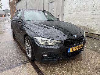 Auto incidentate BMW 3-serie Touring 320i M-Sport Automaat 2018/5