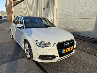 Unfallwagen Audi A3 1.4 TFSI S-Line Automaat 2013/5