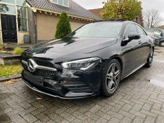 Auto incidentate Mercedes Cla-klasse 200 d AMG LINE PANORAMADAK CAMERA NAVI LED 2019/9