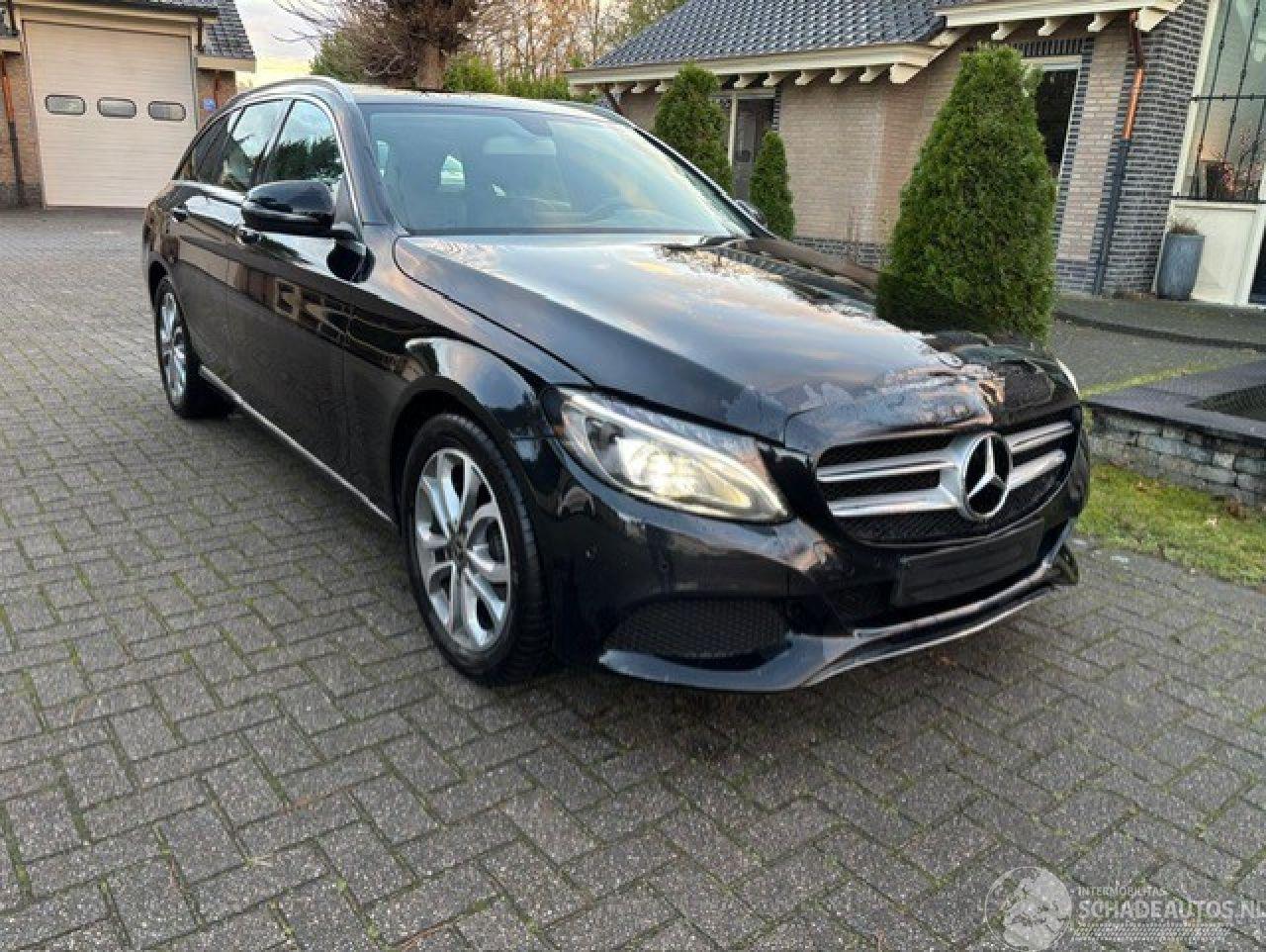 Mercedes C-klasse 200 d BlueTEC NAVI CAMERA LED PDC