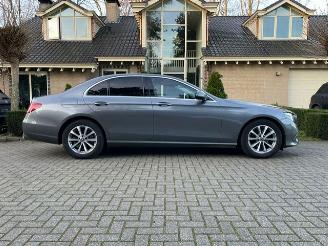 Mercedes E-klasse 200 d AVANTGARDE WIDESCREEN CAMERA LEDER LED picture 2