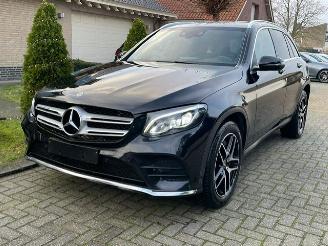 Schadeauto Mercedes GLC 250 d 4MATIC AMG LINE CAMERA NAVI LED 2017/8