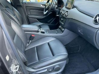 Mercedes B-klasse 200 d PANORAMADAK CAMERA NAVI LED picture 12
