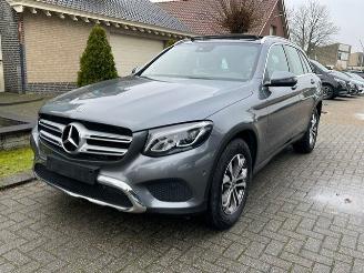 Avarii autoturisme Mercedes GLC 250 4MATIC PANO NAVI PDC 2018/11