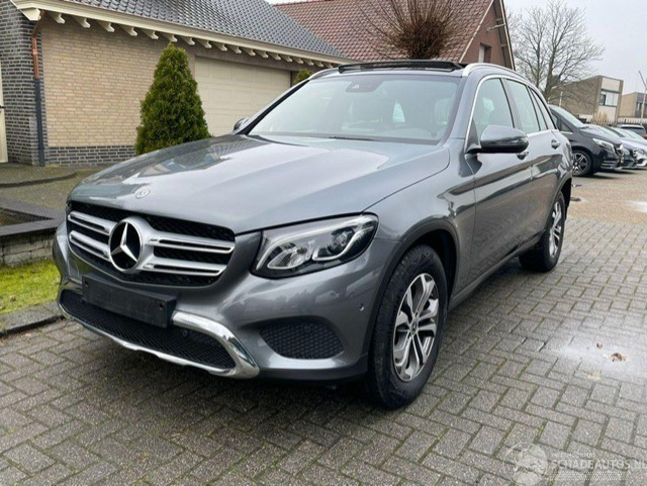 Mercedes GLC 250 4MATIC PANO NAVI PDC