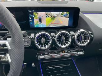 Mercedes GLA 180 AMG LINE PANORAMADAK NAVI NIGHT CAMERA LED picture 11