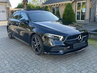 Mercedes A-klasse 200 d AMG LINE PANO NAVI NIGHT LED picture 4