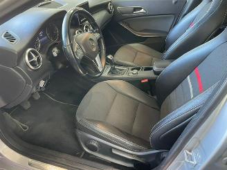 Mercedes A-klasse 180 CDI NAVI CAMERA BI XENON PDC picture 8